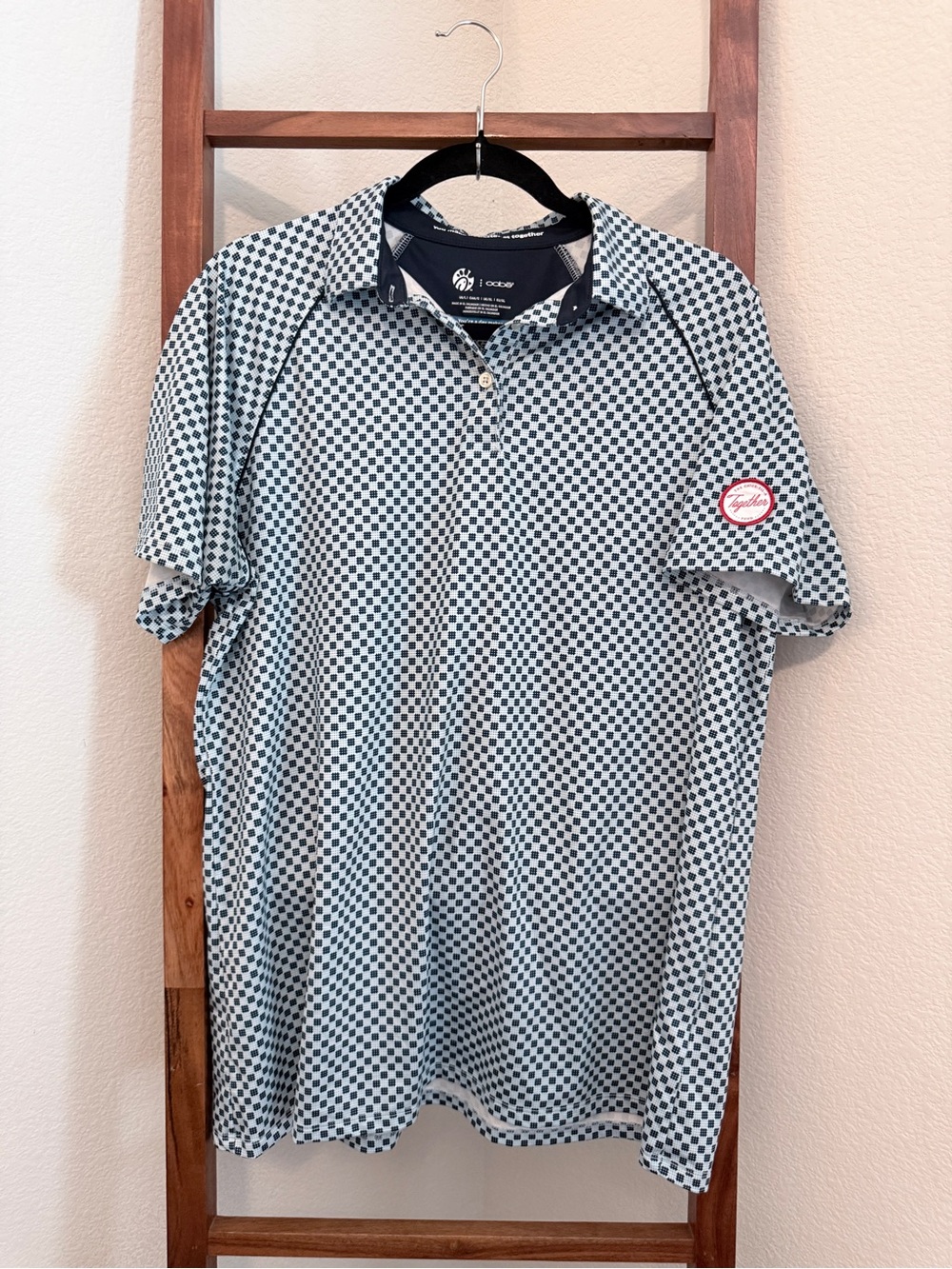 OOBE Chick-fil-A Women’s Waffle Print Polo Size Large